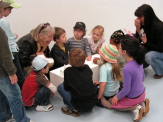 2008_ASK_Ue60trifftU6_10