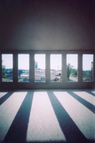 Jochen Dietrich: Industriegebiet, aus der Serie: Die wunderbaren Städte / Industrial Zone, from “The Marvellous Cities“ series, C-print, 30 x 40 cm, 2005 Jochen Dietrich: Industriegebiet, aus der Serie: Die wunderbaren Städte / Industrial Zone, from “The Marvellous Cities“ series, C-print, 30 x 40 cm, 2005