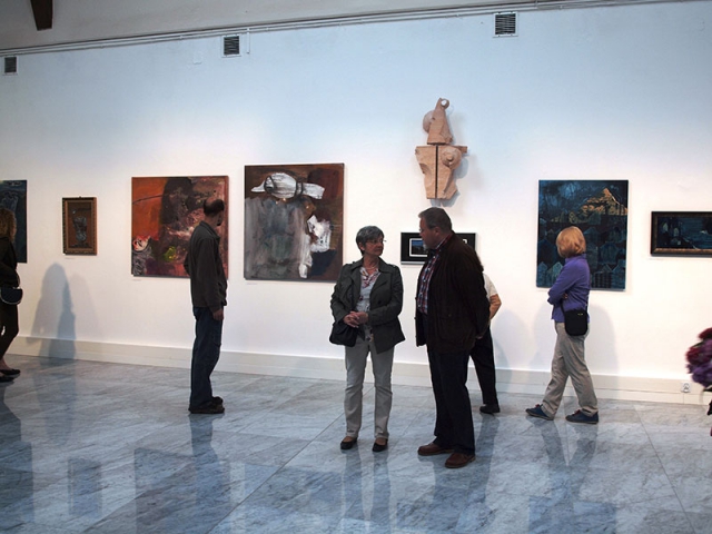 "Cieniowi Naprzód" (Dem Schatten Voraus) Miejska Galeria Sztuki, Zakopane, Polen