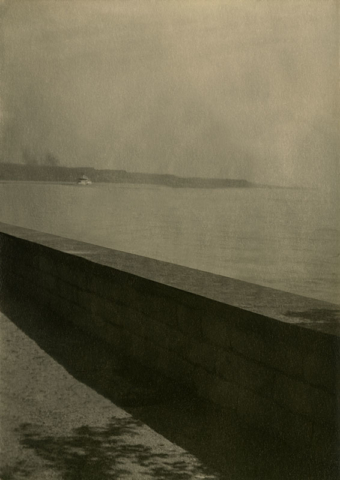 Marc Baruth:  "See II" aus der Serie "______/LAND" Marc Baruth:  "See II" aus der Serie "______/LAND"