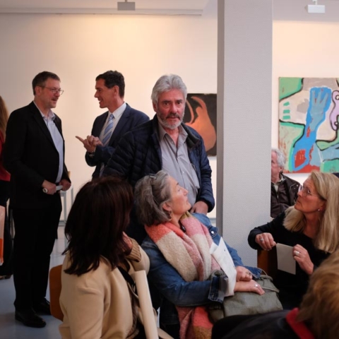 Intensive Gepräche im Poblikum